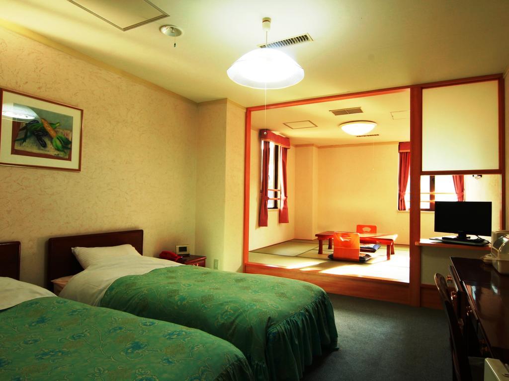 You Resort Hotel Yamanouchi  Exterior photo