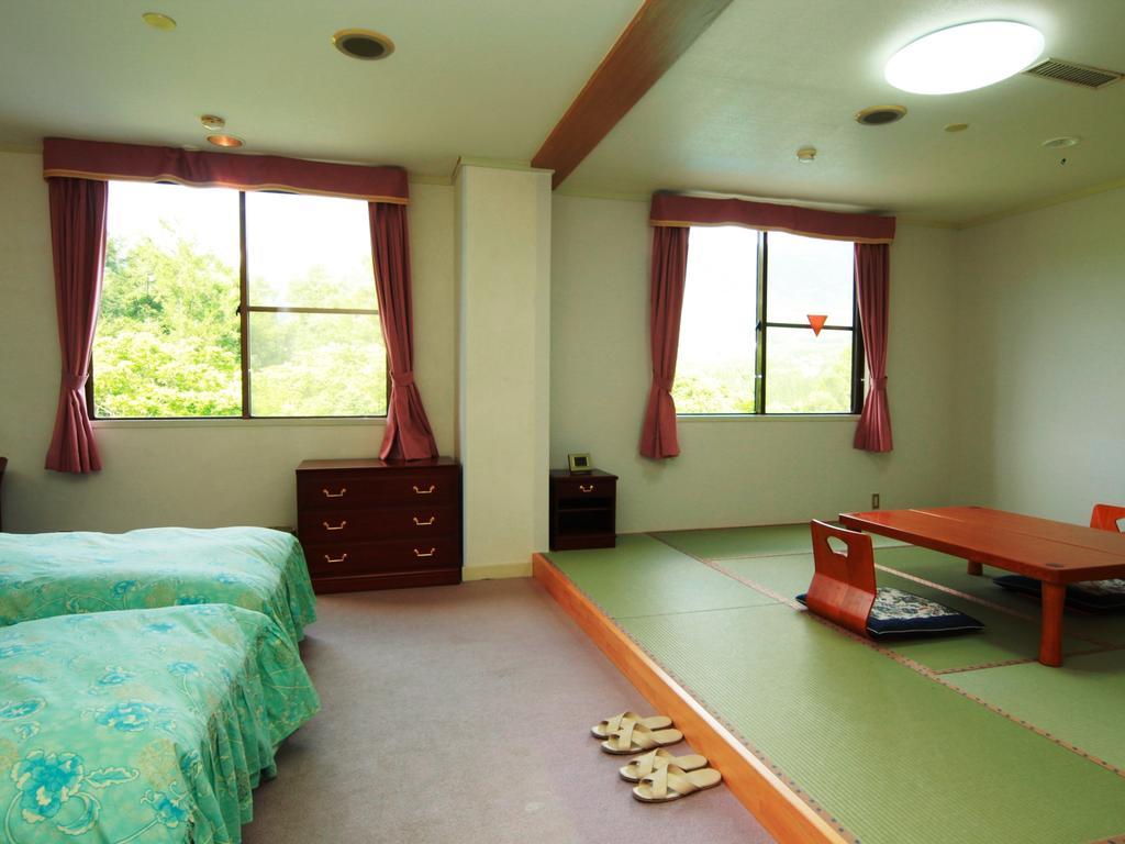 You Resort Hotel Yamanouchi  Exterior photo