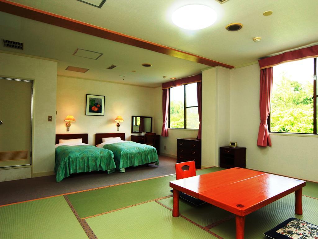 You Resort Hotel Yamanouchi  Exterior photo