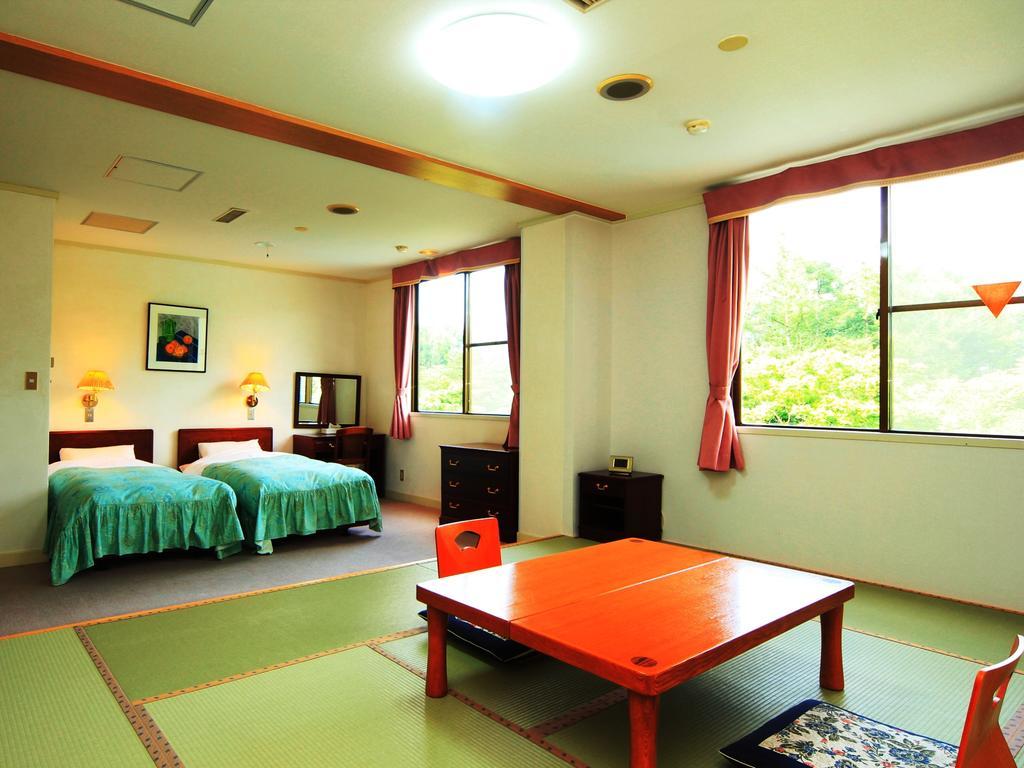 You Resort Hotel Yamanouchi  Exterior photo